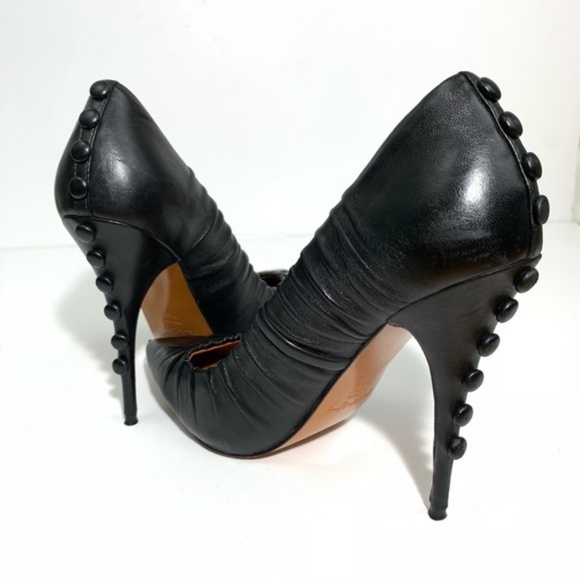 Elizabeth and James Shoes - Elizabeth and James Jazz Button Pumps Heels